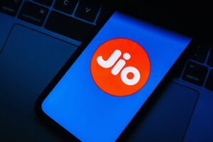 Jio's UPI Revolution: Soundbox Launch and Inclusive JioBharat Phones Set to Transform Digital Payments