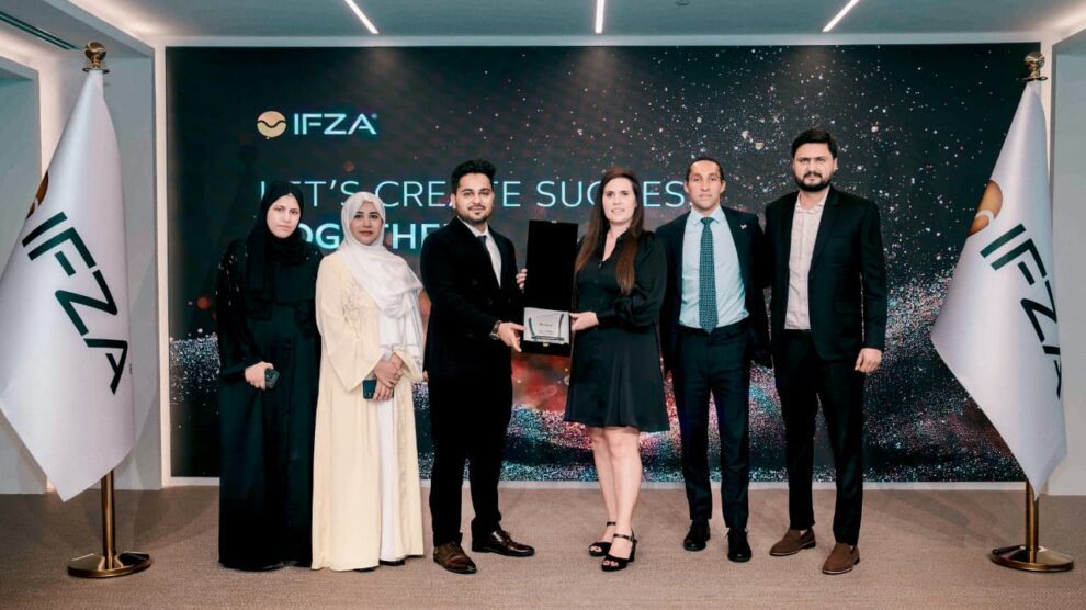IFZA_Award_Presentation_Dubai.jpg